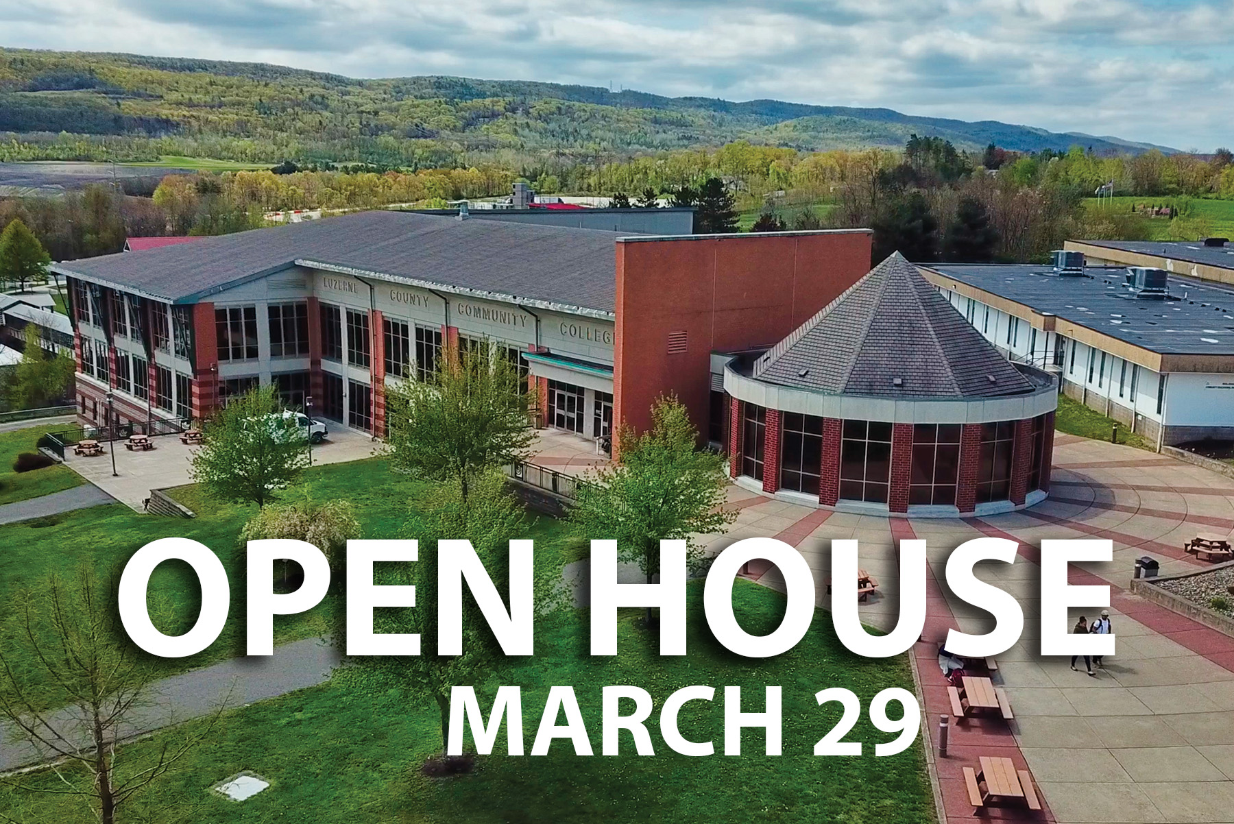 LCCC Open House Saturday, March 29, 2025 at 9:30am - Noon Main Campus